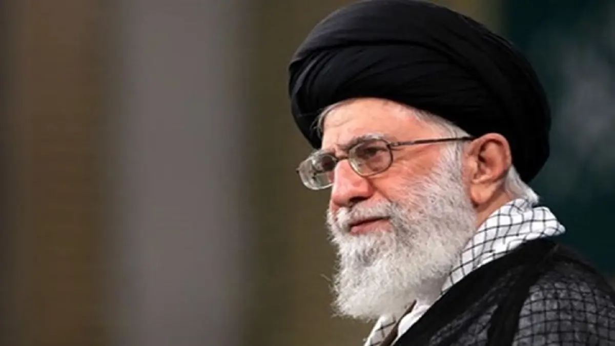 تقرير إيراني: البرلمان يوافق على زيادة أسعار الوقود بأمر خامنئي