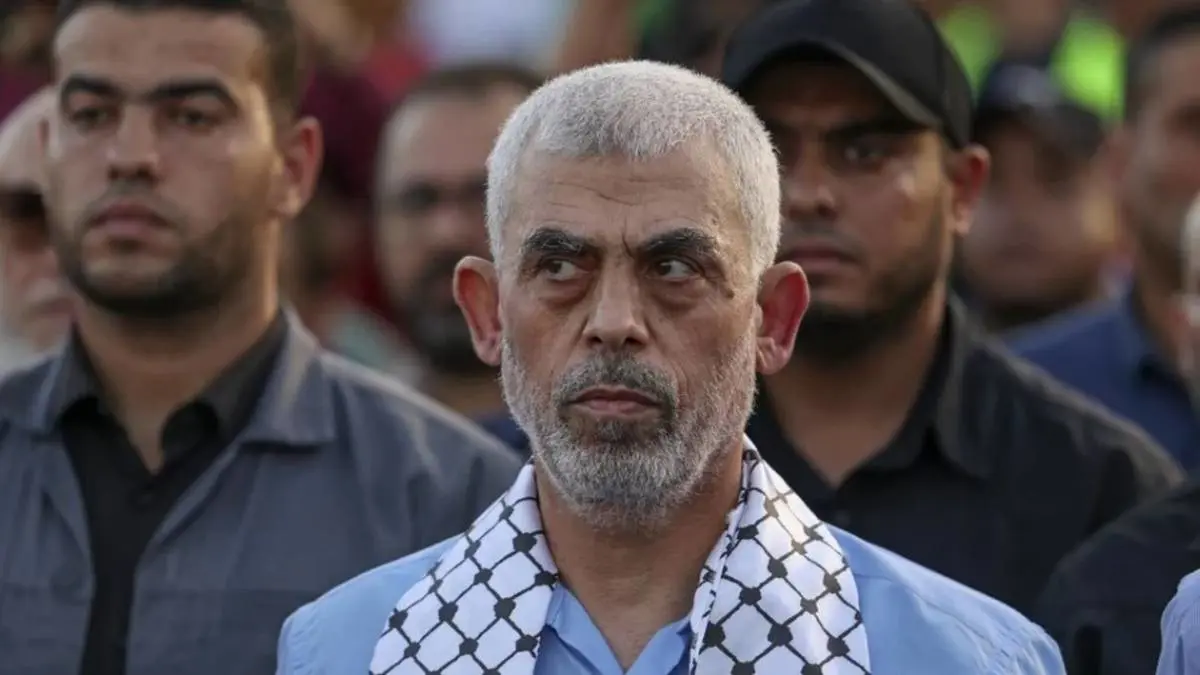مسؤول في "الشاباك" حقّق مع زعيم حماس: هذا ما يخشاه السنوار