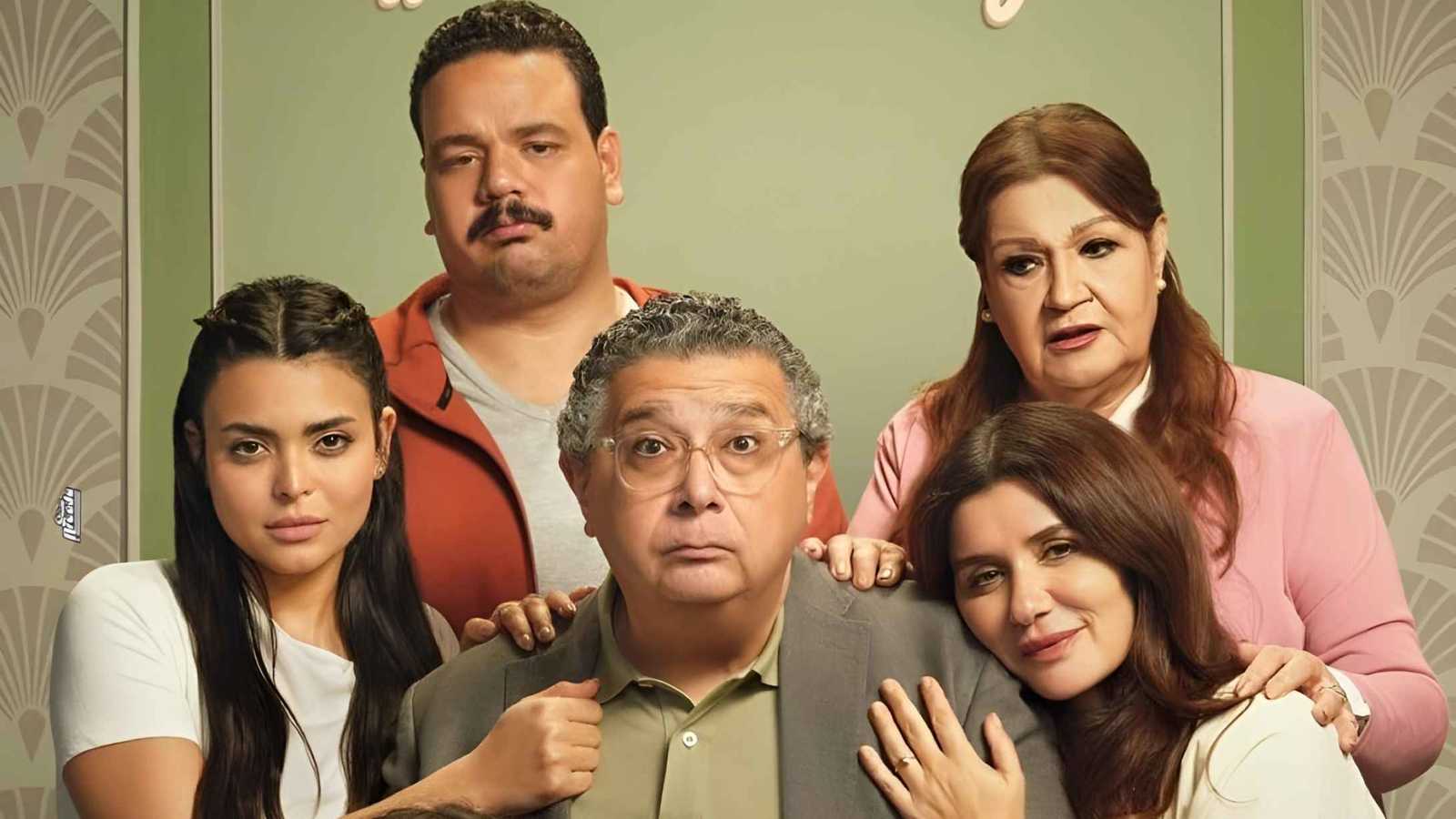 مع أسماء جلال وغادة عادل.. ”فيها إيه يعني” نجاح لافت للكدواني | إرم نيوز