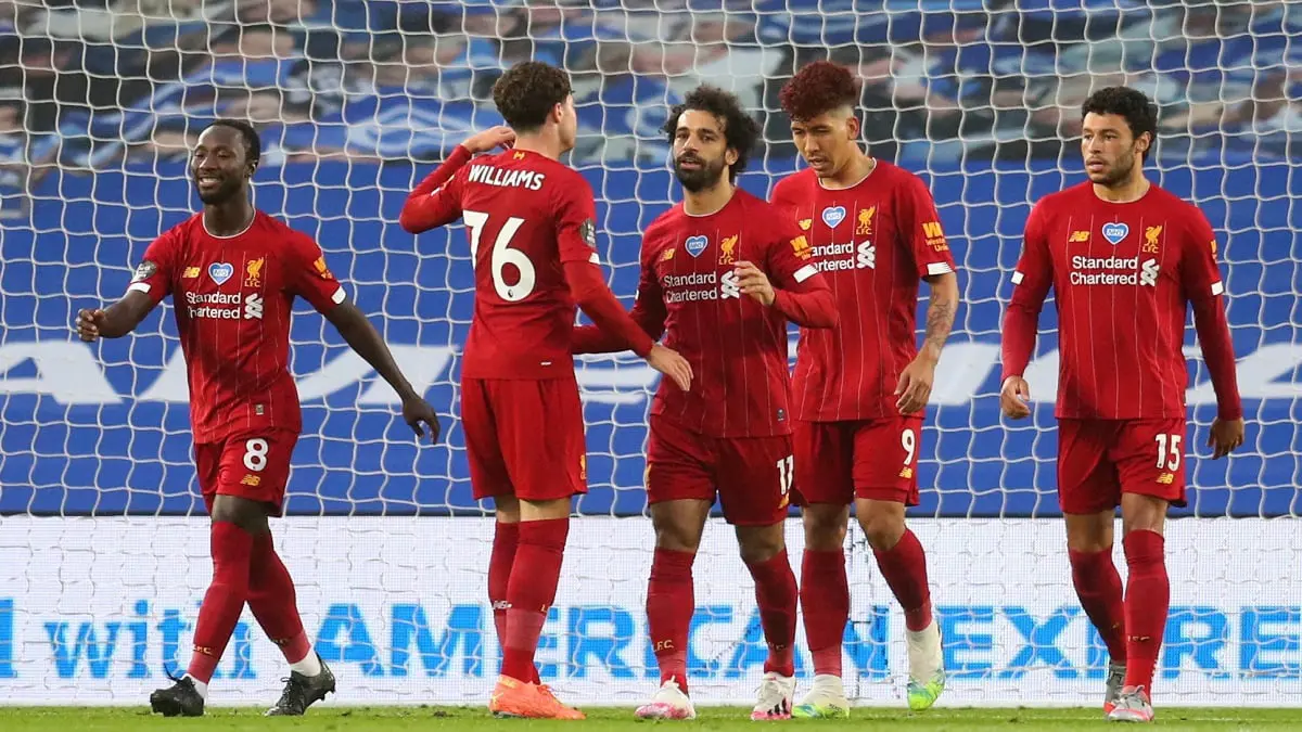 باتريك إيفرا يسخر من نادي ليفربول