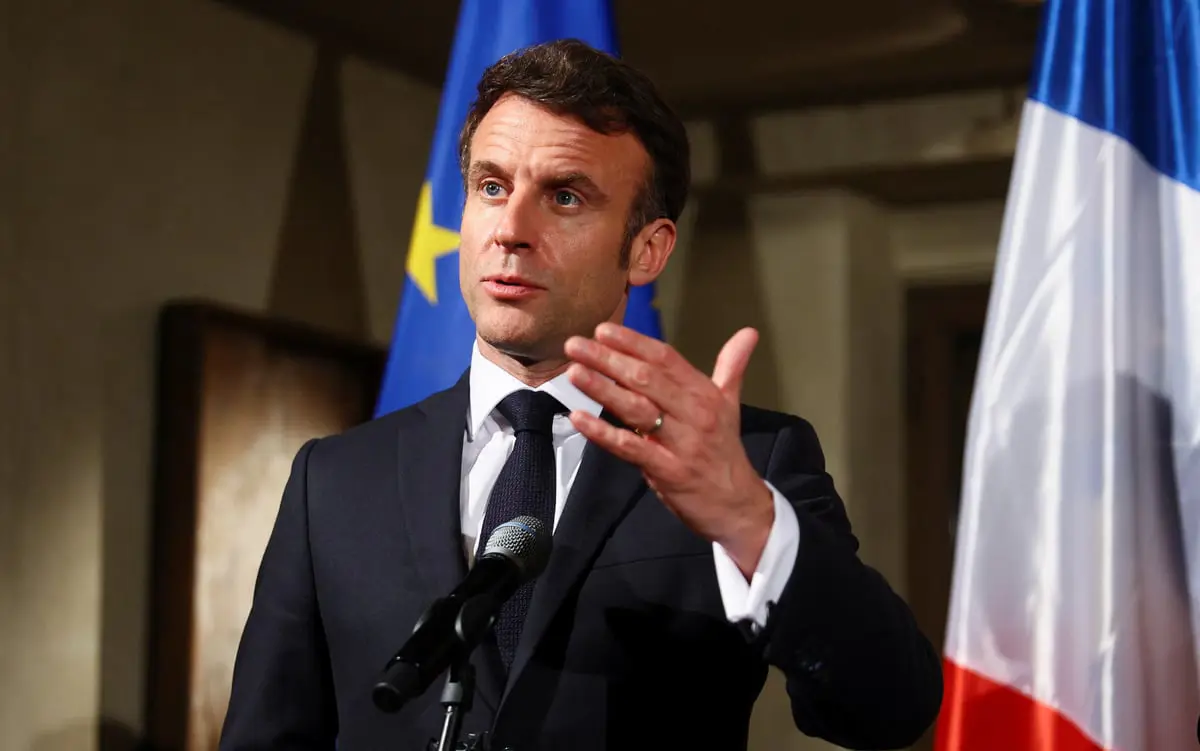 لوموند: "الديمقراطية الاجتماعية" في فرنسا تواجه خطر الركود