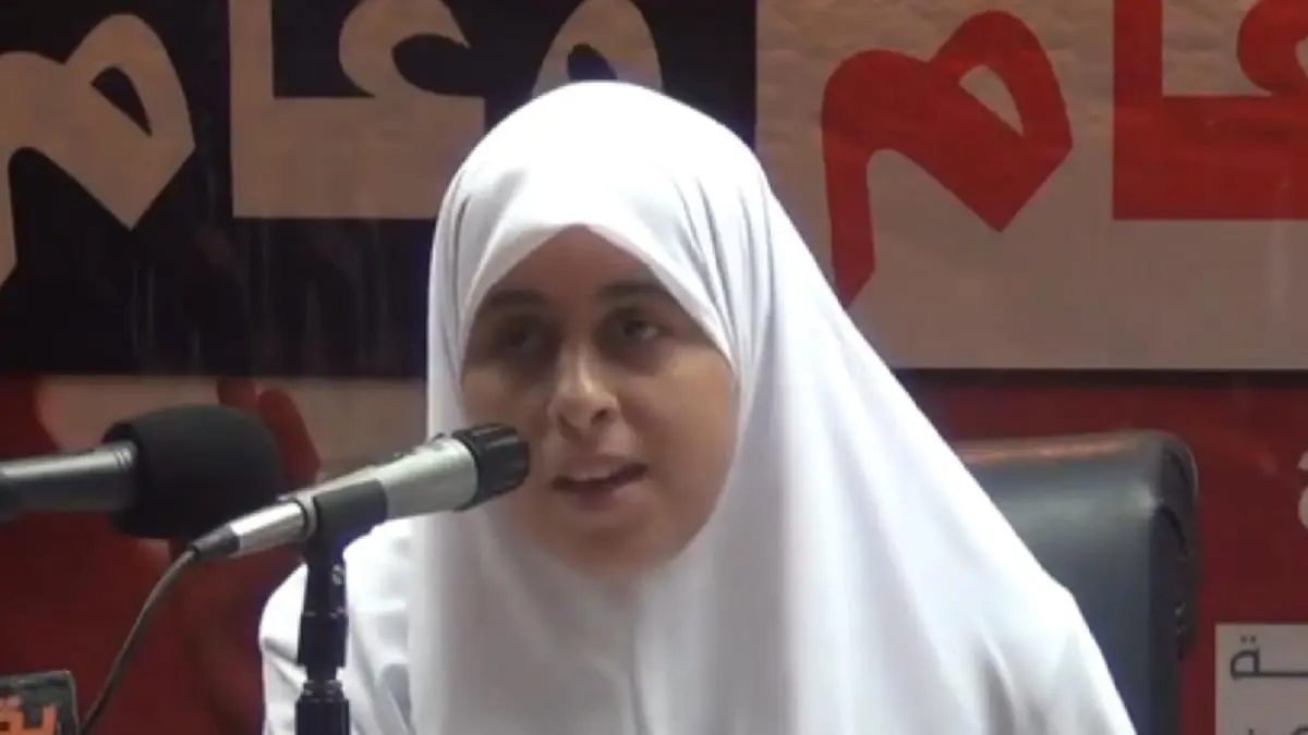حبس عائشة الشاطر ابنة نائب مرشد الإخوان في مصر و5 آخرين بتهمة الإرهاب
