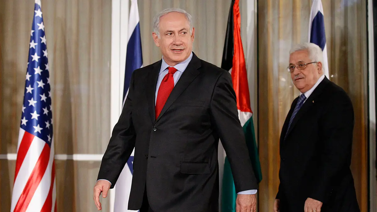 الخارجية الفلسطينية: عباس لا يمانع عقد لقاء مع نتنياهو في موسكو
