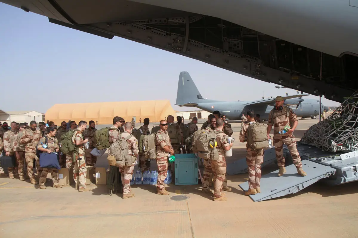 مسؤول يكشف السبب وراء سحب القوات الأمريكية من النيجر 