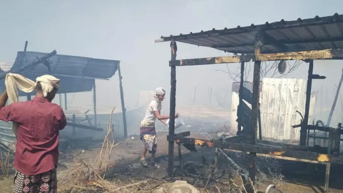 اليمن.. حريق يلتهم خيم النازحين بأحد المخيمات جنوب الحديدة‎‎