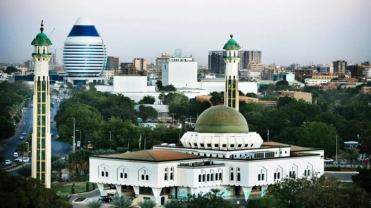 السعودية والإمارات تسعيان إلى شراكة إستراتيجية مع السودان