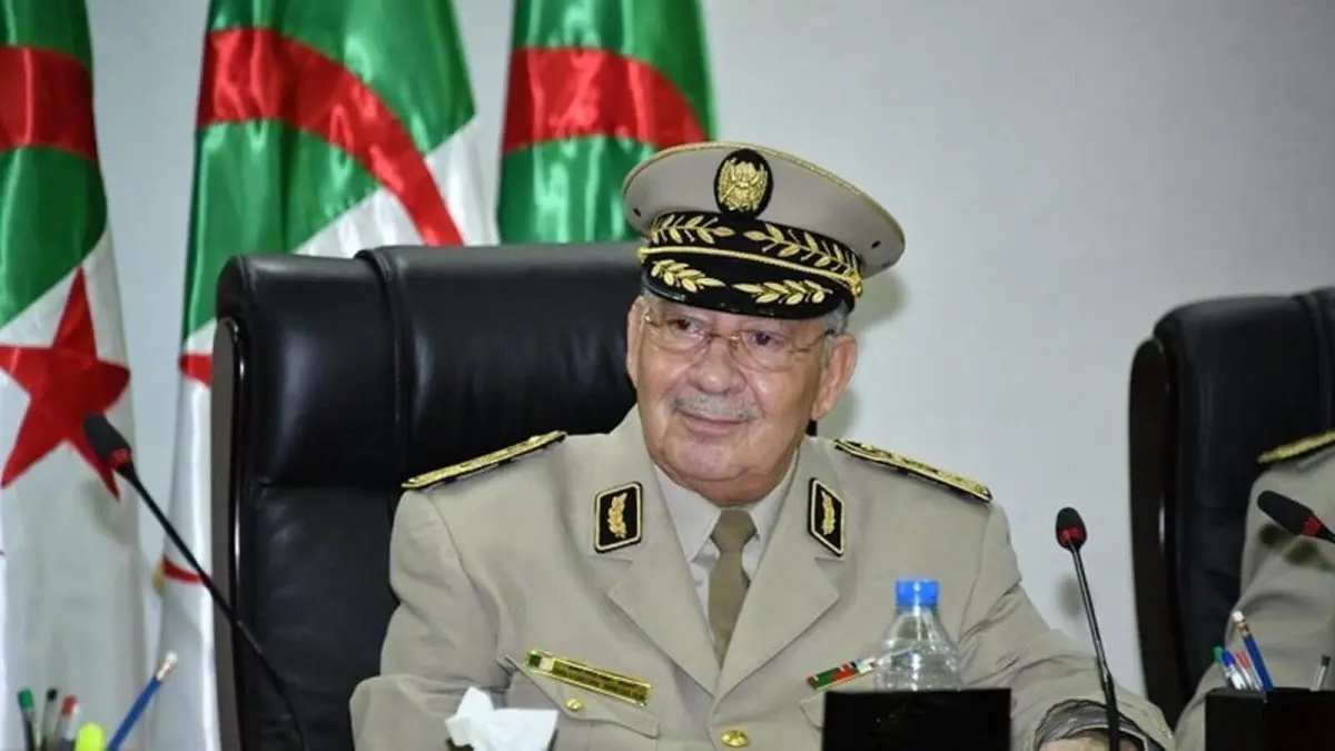 قائد الجيش الجزائري: شعار "دولة مدنية" هدفه ضرب الثقة في الجيش‎