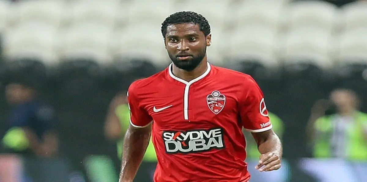 الجماهير الإماراتية تطالب بـ" #إيقاف_صنقور" (فيديو)