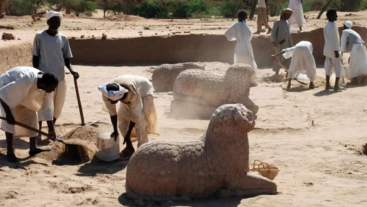 "تايمز": آثار سودانية "منهوبة" تباع إلكترونياً على أنها مصرية