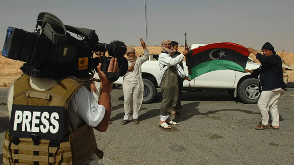 تحليل: إغلاق 4 محطات تلفزيونية يكرس أزمة الإعلام في ليبيا