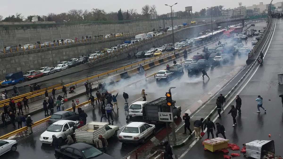 إيران: اعتقال 8 أشخاص على صلة بالمخابرات الأمريكية أثناء الاحتجاجات