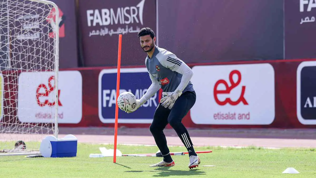 الأهلي المصري يجهز "مكافأة كبرى" لمحمد الشناوي