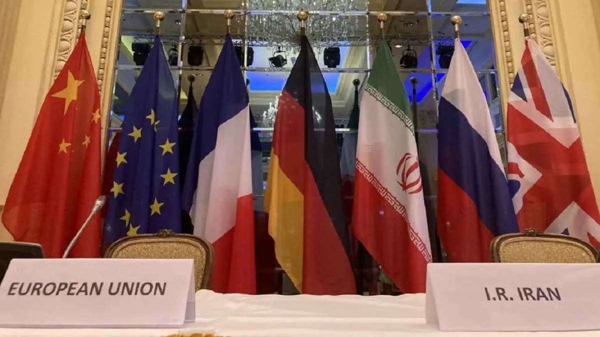 هل تدخل "الترويكا الأوروبية" على خط المفاوضات بين واشنطن وطهران؟