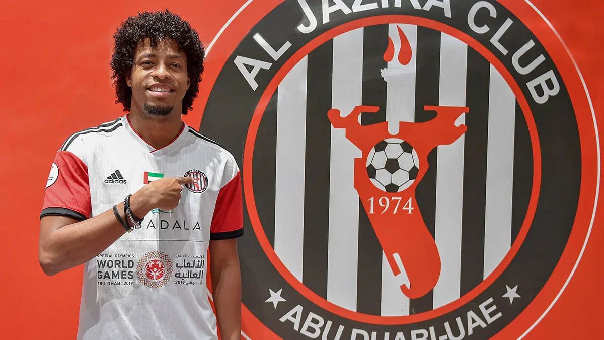موجز أخبار الأهلي والزمالك: أزمة جديدة للأبيض.. وحقيقة انضمام كينو للأحمر