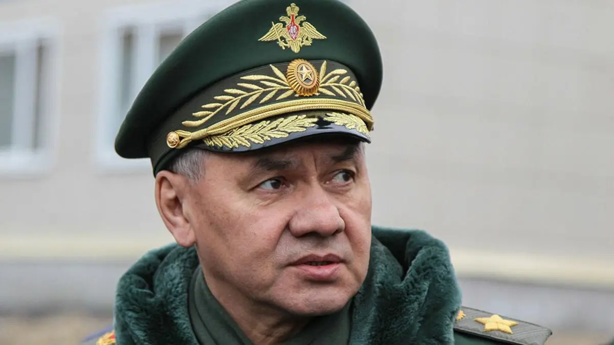 البرلمان الروسي يبحث استدعاء وزير الدفاع