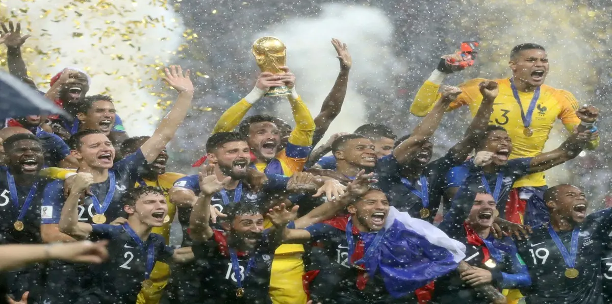 ريال مدريد يعرض 60 مليون جنيه إسترليني على هوغو لوريس قائد منتخب فرنسا