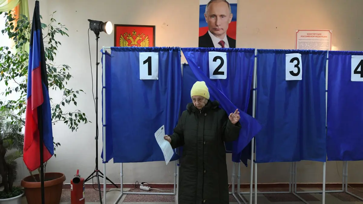 روسيا.. إتلاف 200 صوت في الانتخابات الرئاسية نتيجة "التخريب"