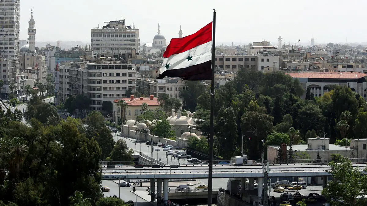 أمريكا وروسيا تبحثان خطة سلام لإنهاء عزلة سوريا دوليًا