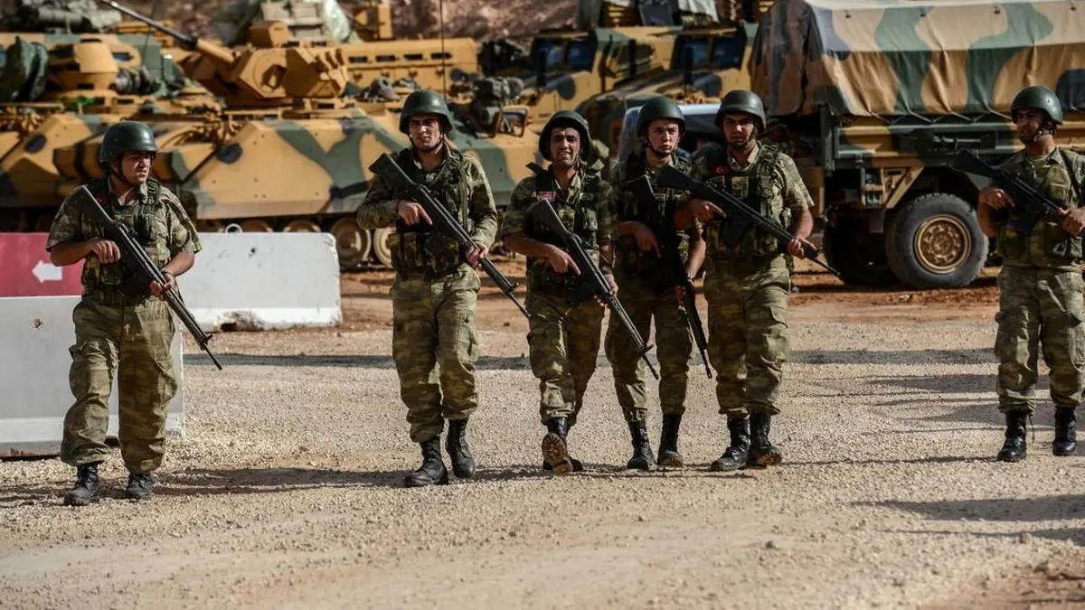 تركيا تهدد باستئناف هجومها في شمال سوريا
