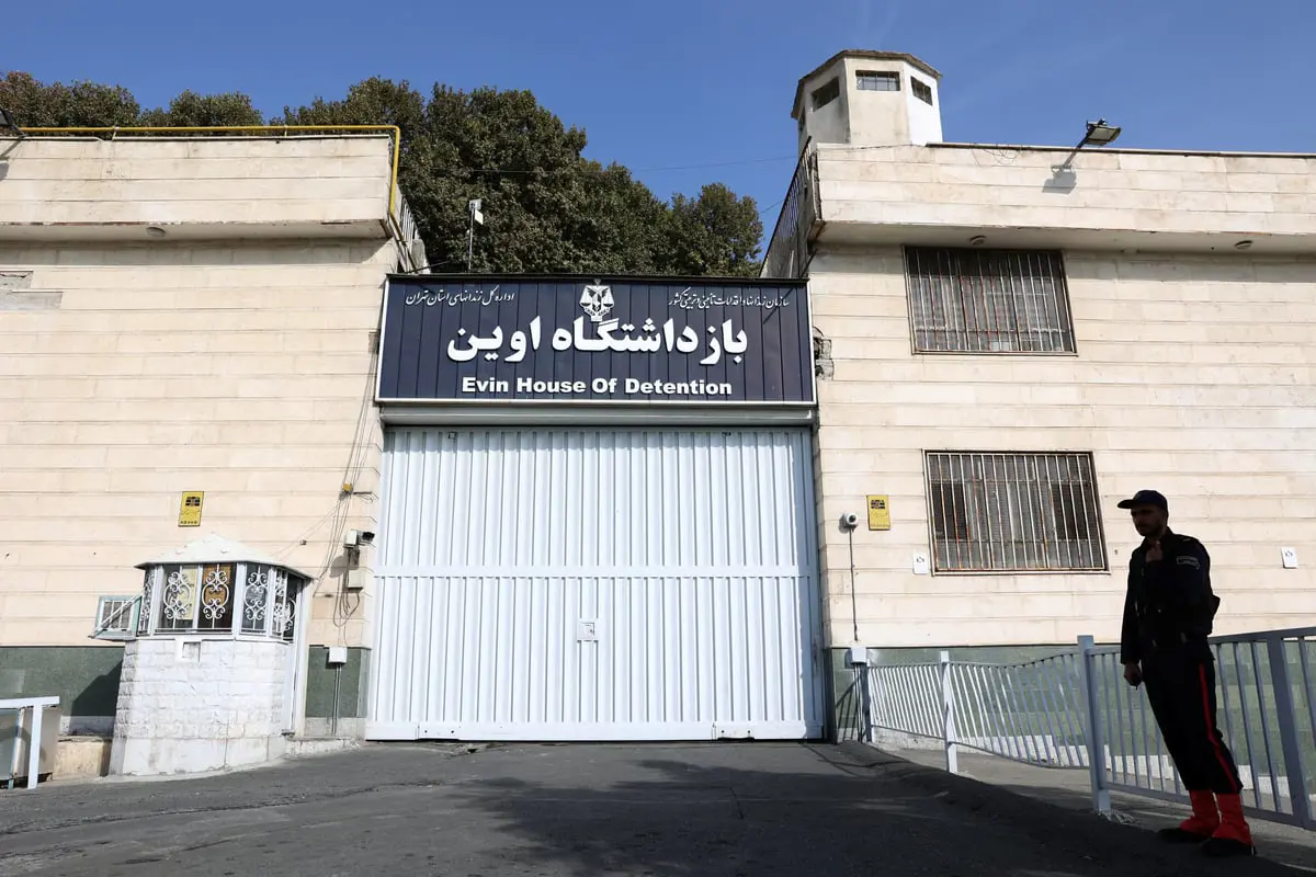 محكمة إيرانية تؤيد حكما بالسجن 5 سنوات على مواطن سويدي