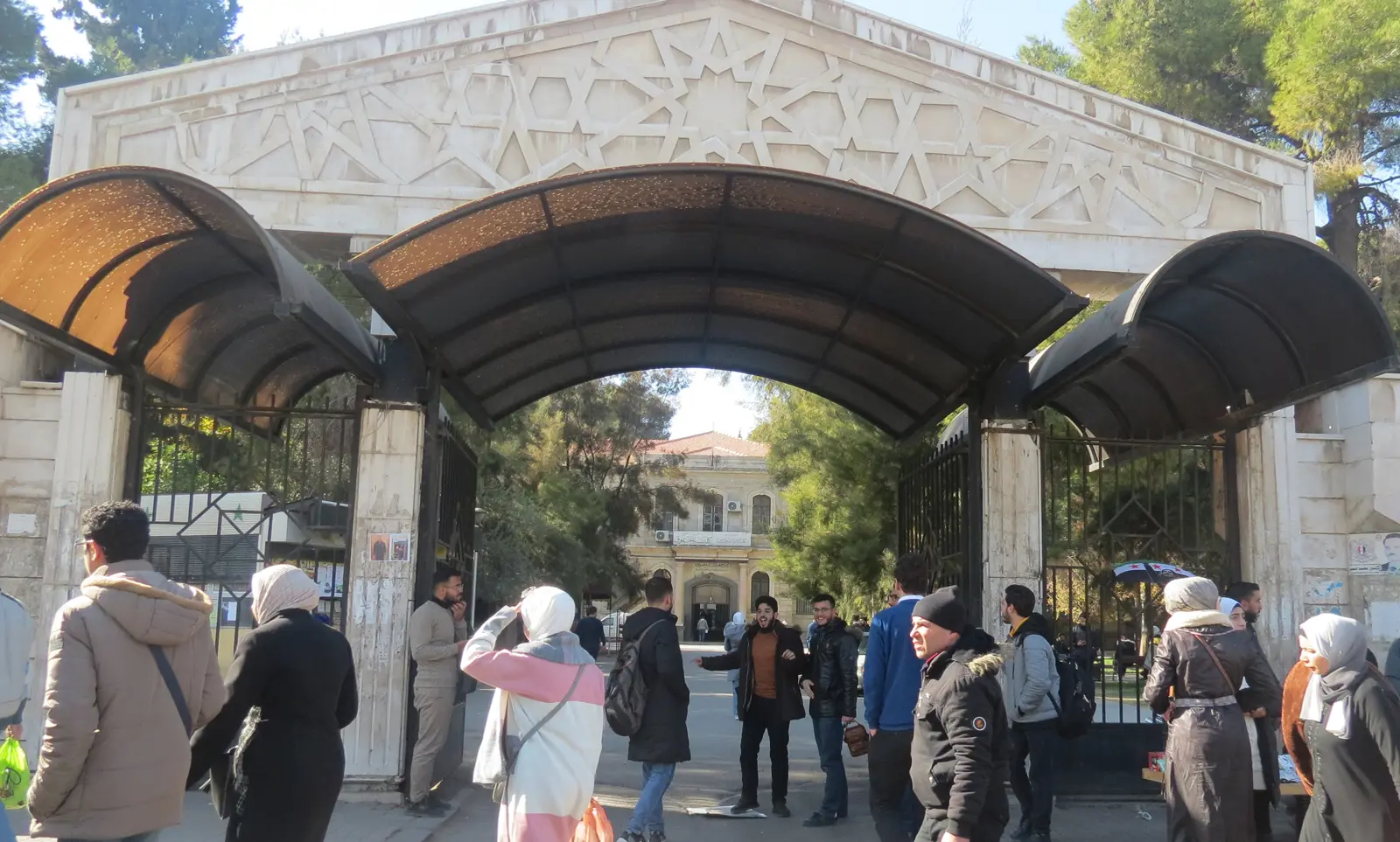 الطلاب في الجامعات