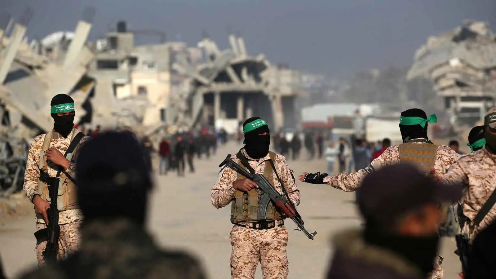 حماس تنفي مقتل أي من كوادرها في غارة إسرائيلية على طرابلس