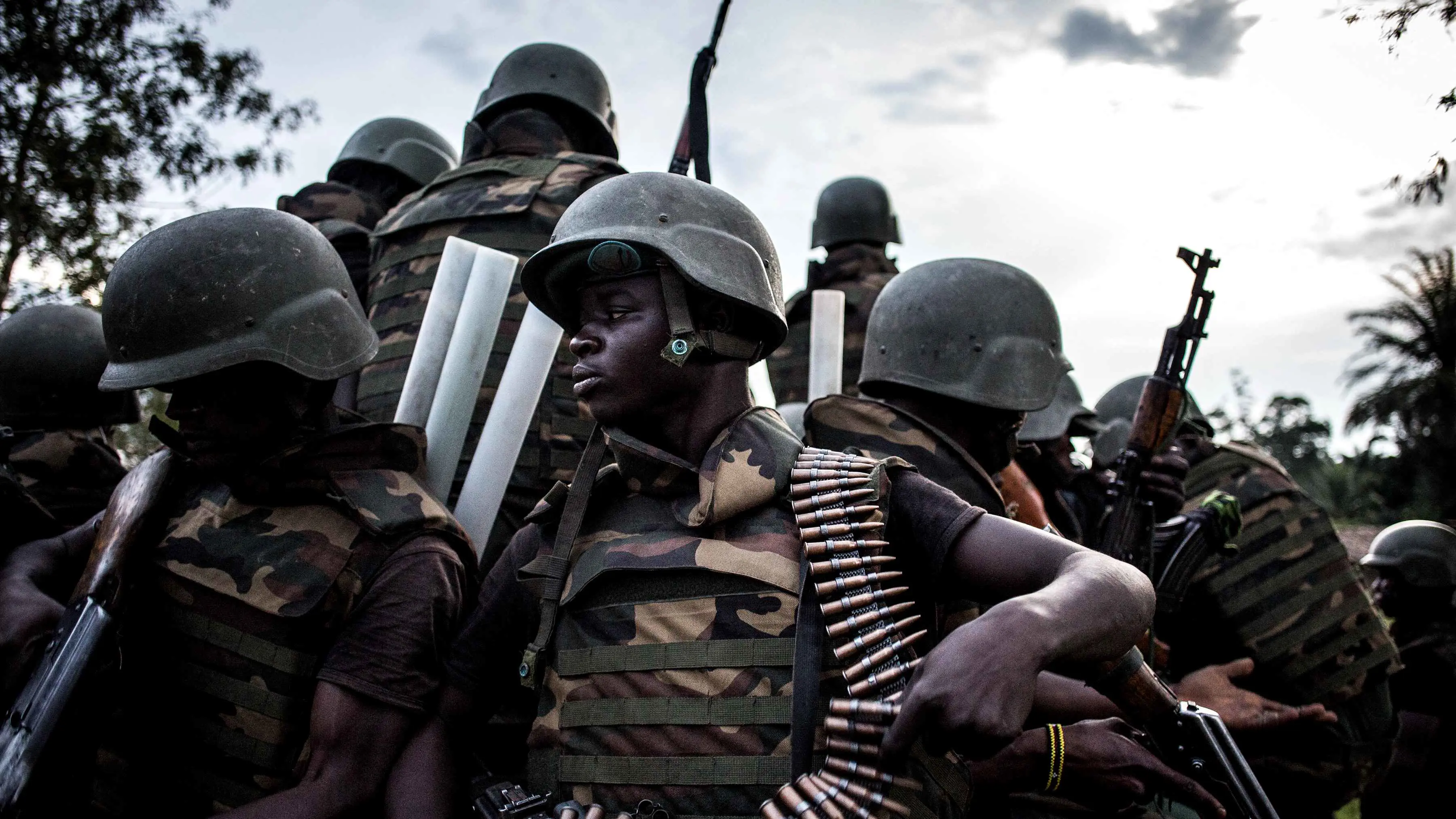 بتهمة "الفرار من العدو".. الكونغو الديمقراطية تقضي بإعدام 25 عسكرياً