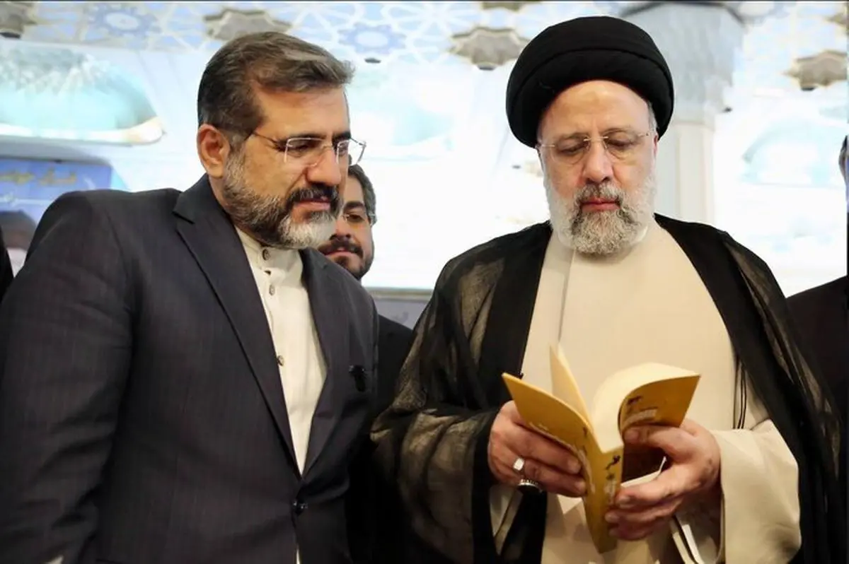 أول وزير في حكومة رئيسي يترشح للانتخابات الإيرانية