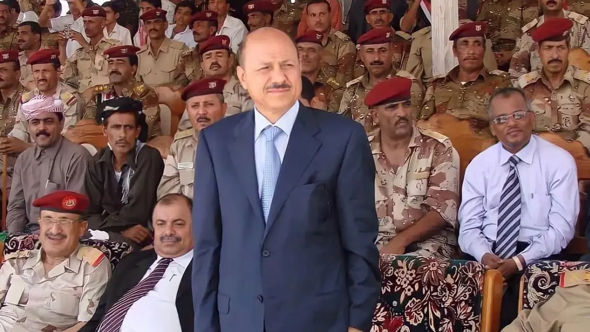 رشاد العليمي.. من هو رئيس مجلس القيادة الرئاسي في اليمن؟