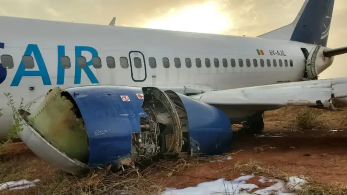 11 جريحا إثر حادث لطائرة بوينغ في السنغال (فيديو)