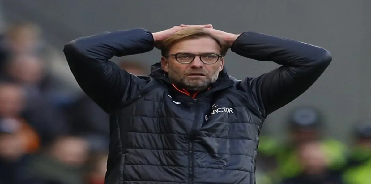 كلوب يرفض كشف أسباب تراجع ليفربول