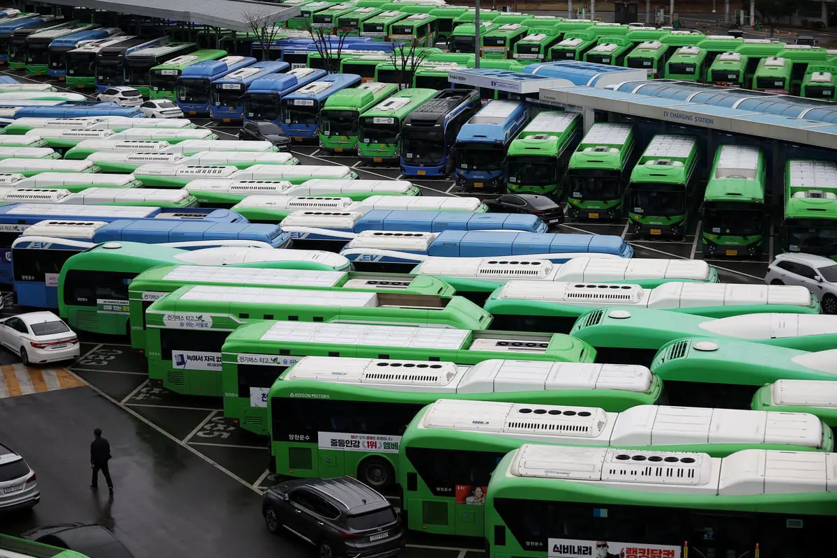 8e8e1743-9848-43de-9214-bf21cb8e4e01
