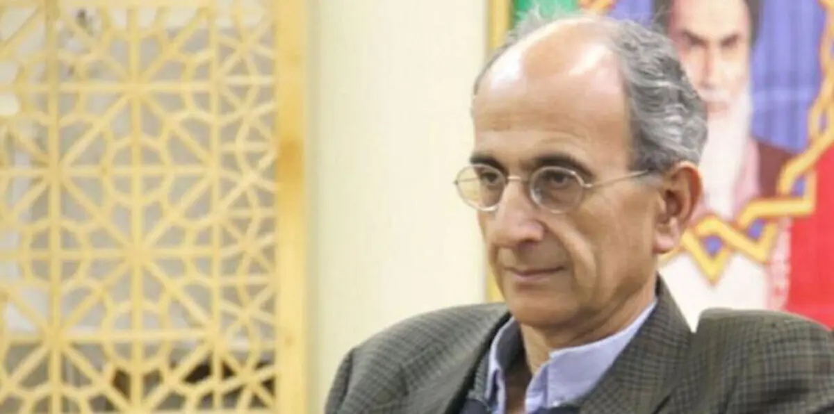 أستاذ جامعي وناشط بيئي بارز يقدم على الانتحار في سجن "إيفين" شمال طهران