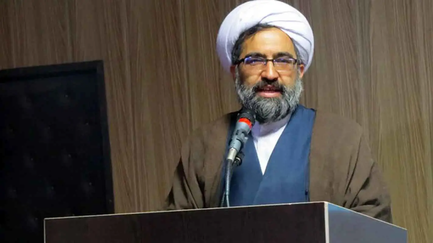 اغتيال "محمد صباحي" ممثل خامنئي في "كازرون" الإيرانية (فيديو)