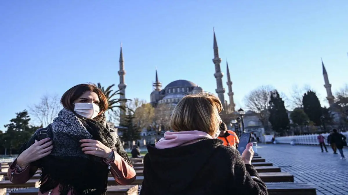 أردوغان يفرض عزلا عاما بكافة أنحاء تركيا خلال عيد الفطر.. وينهي العام الدراسي
