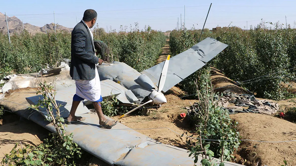 اليمن.. "لواء الأماجد" يسقط طائرتين مسيرتين للحوثيين بأبين  