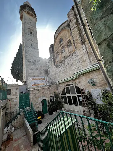 مسجد عمر بن الخطاب بالقدس