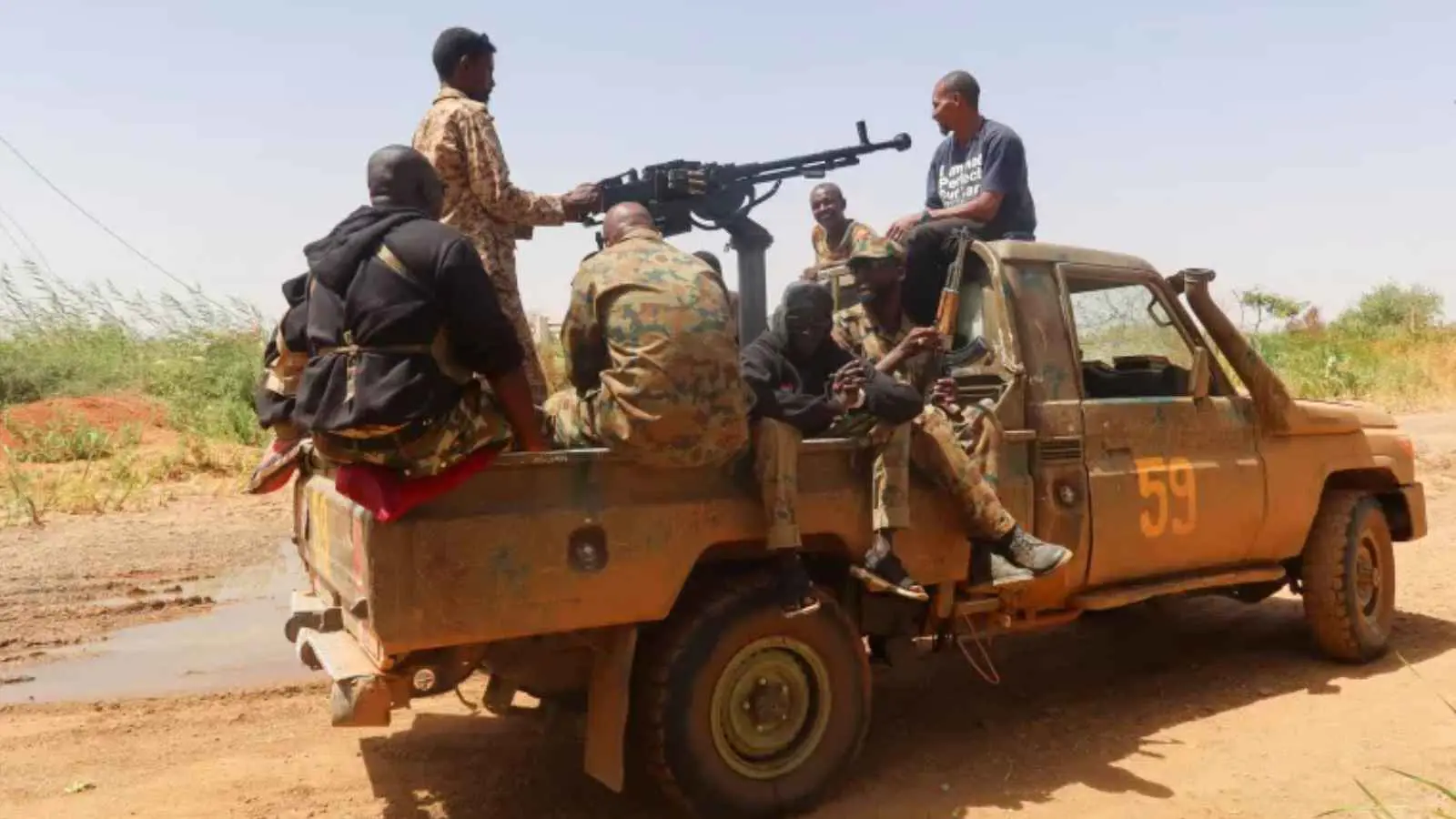 خبراء: الجيش السوداني أمام خيار وحيد لتجنيب البلاد "متاهة أبدية"