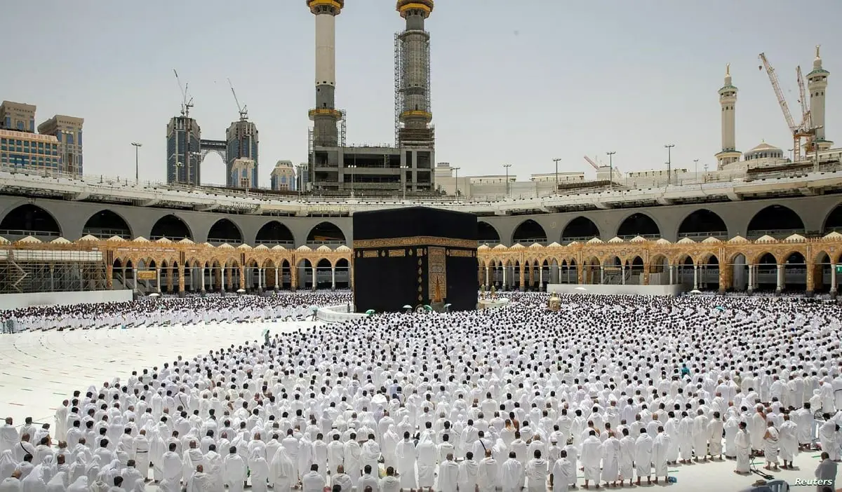 السعودية تدعو الحجاج لعدم رفع أي شعارات سياسية في الأماكن المقدسة