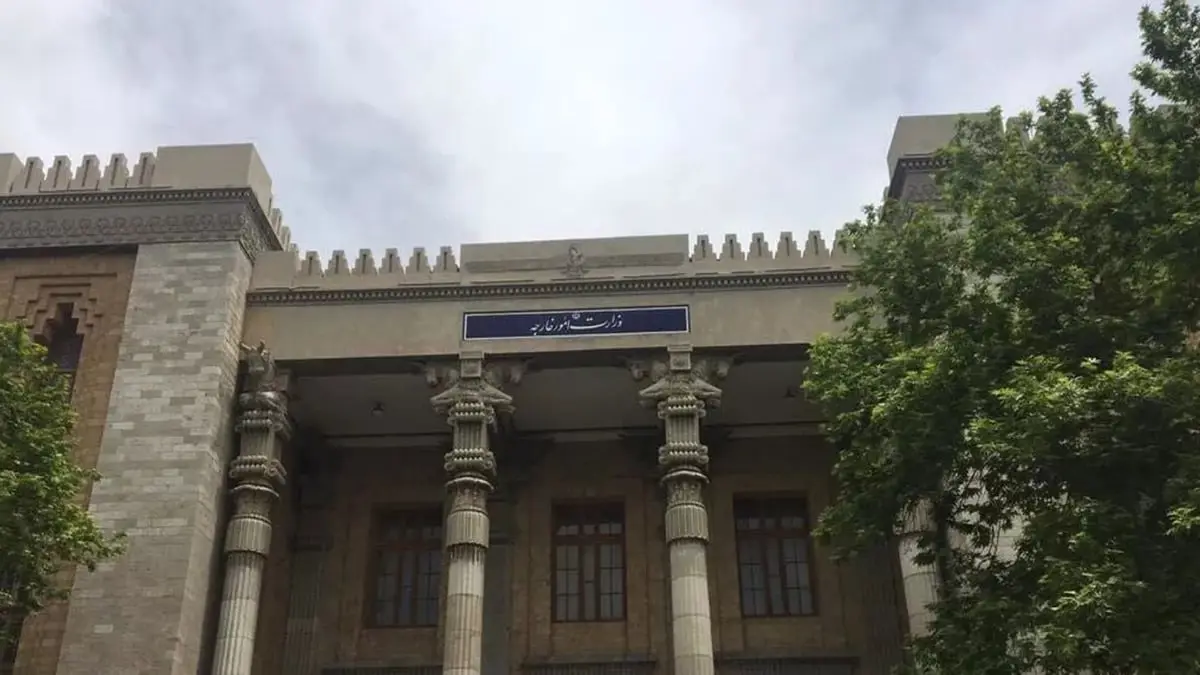 "طالبان" تعتقل عسكرياً في القنصلية الإيرانية بمدينة مزار شريف
