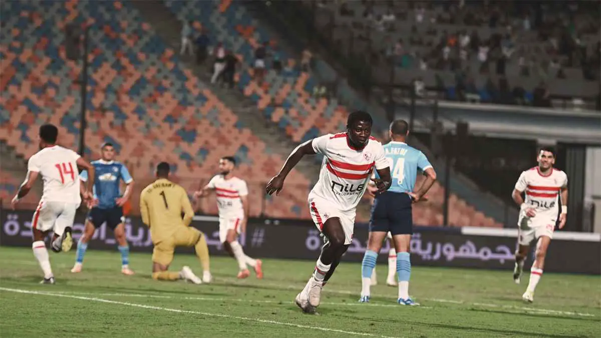 سر الاستبعاد المفاجئ لمحترف الزمالك من مباراة الشرطة