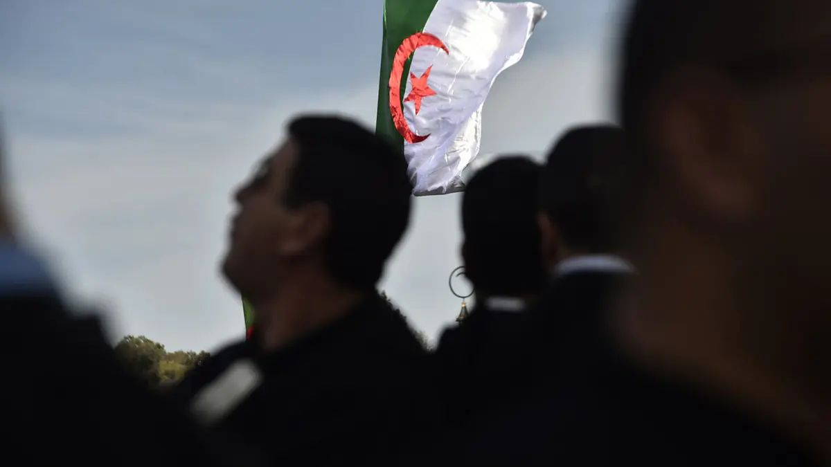 "جون أفريك": شبح المقاطعة الواسعة يخيم على الانتخابات التشريعية الجزائرية