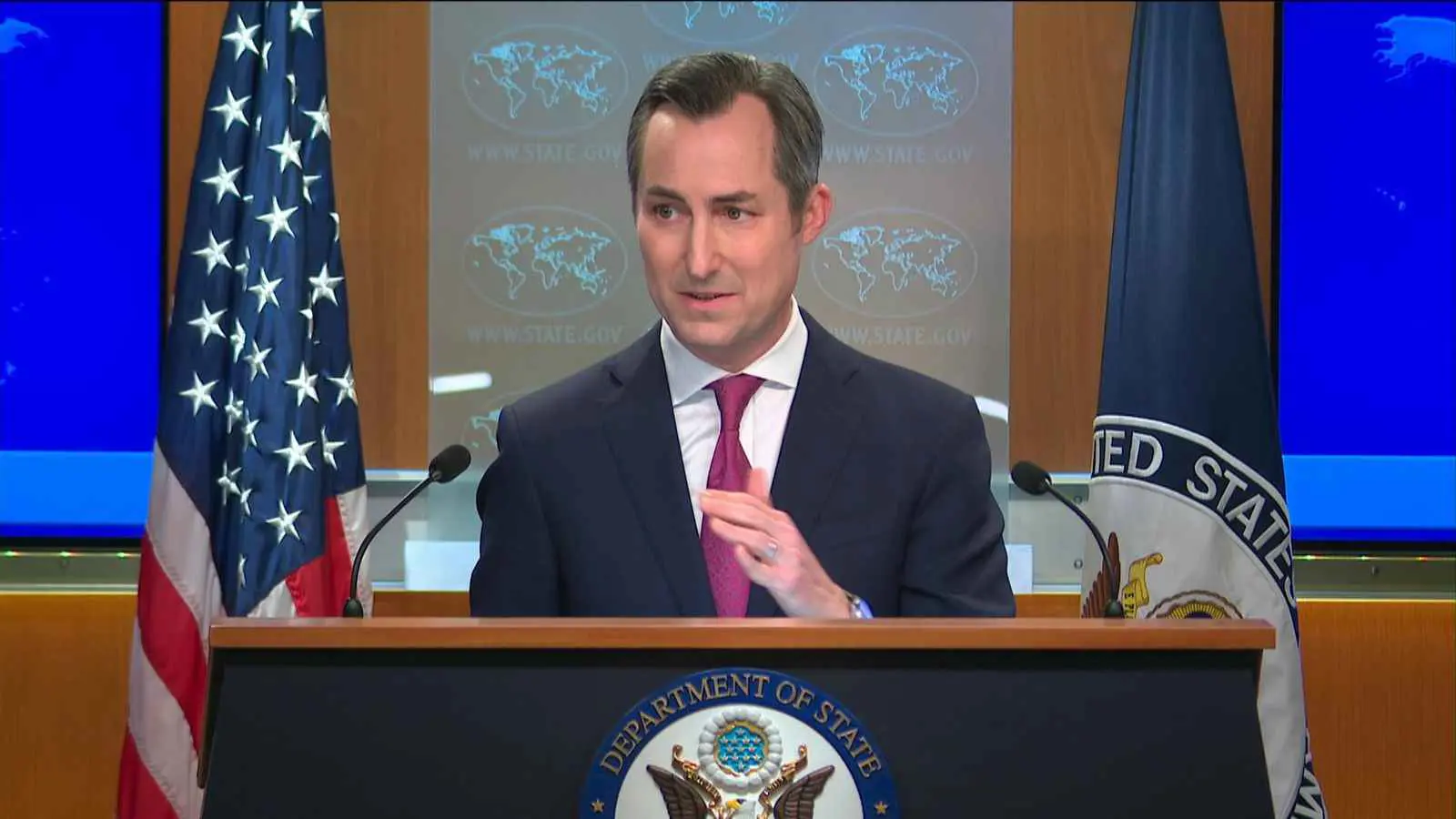 واشنطن: لا نتوقع أي تغيير في سياسة إيران بعد انتخاب بزشكيان