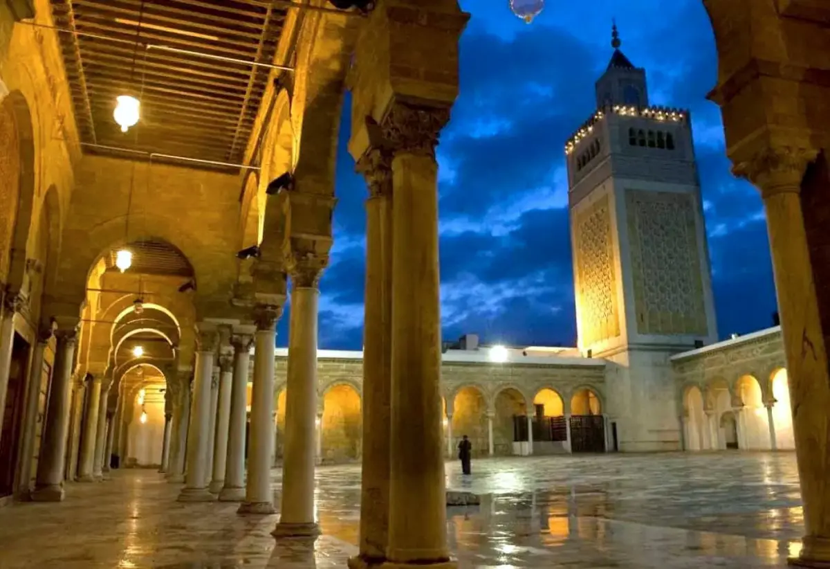 تونس.. ديوان الإفتاء يحسم الجدل حول صلاة التراويح
