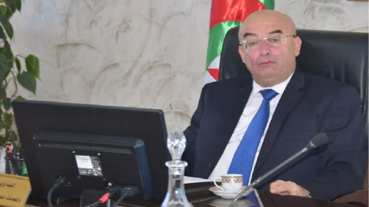 وصف متظاهرين بـ"المرتزقة والمثليين".. عاصفة غضب في الجزائر ضد وزير الداخلية