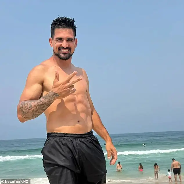 كارلوس إدواردو دي سوزا ريبيرو
