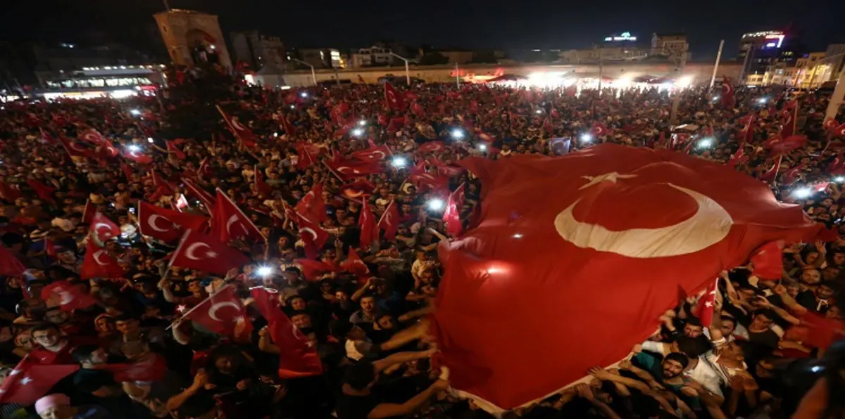 نظريات المؤامرة تنتعش بعد الانقلاب الفاشل في تركيا