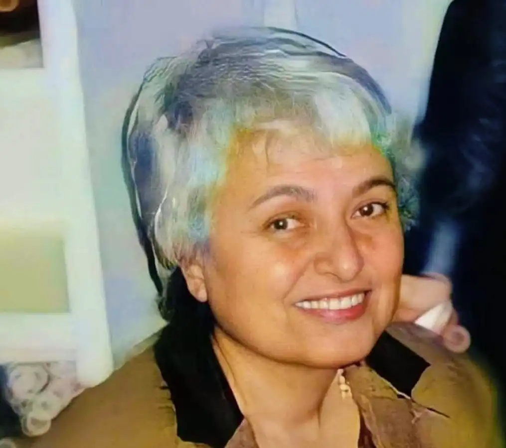 المسنة الثمانينية