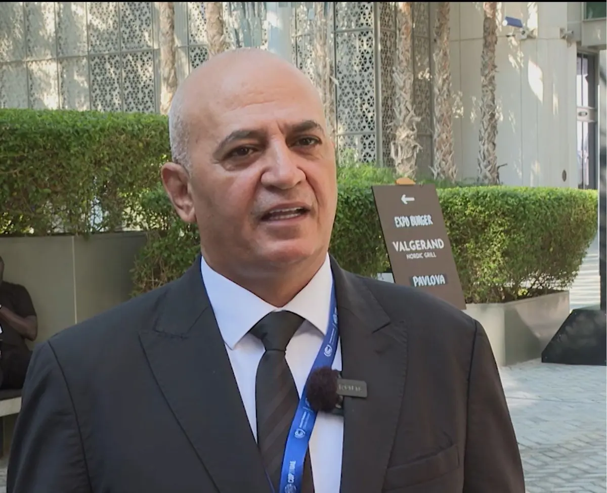 وزير البيئة اليمني يكشف لـ"إرم نيوز" تطورات السفينة الغارقة "روبيمار" 