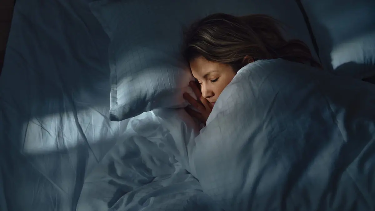 دراسة صادمة.. النوم الجيد غير مفيد لـ"سموم الدماغ"